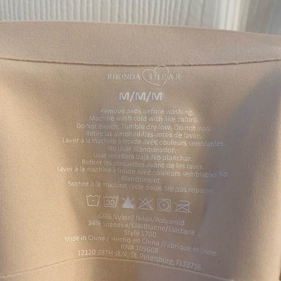 Rhonda Shear bra - Picture 4 of 4